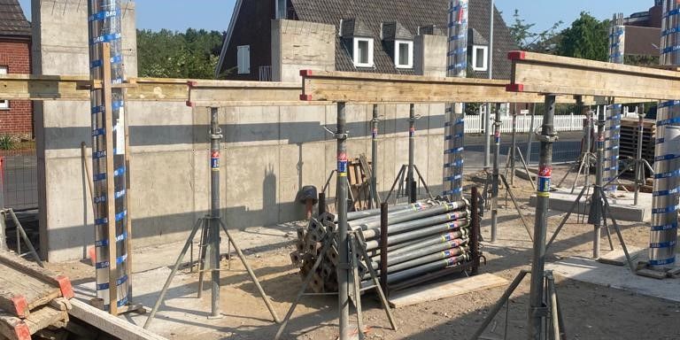 emdetten-8-we-stahlbetonwand-vorbereitungen-fuer-stahlbetondecke-16-06-2